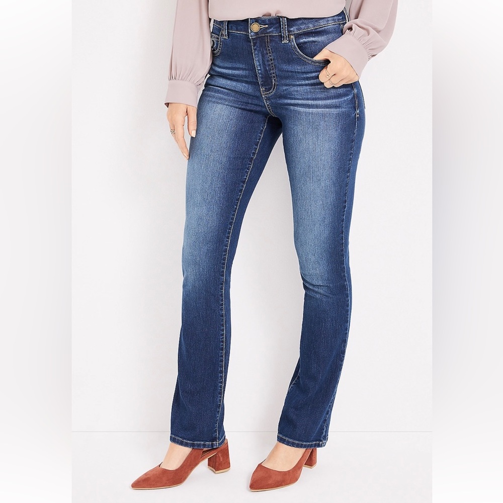 Maurices NWT Slim Boot Jeans